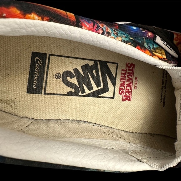 Women’s 6 Vans Stranger Things Slip On Shoes - Picture 5 of 5